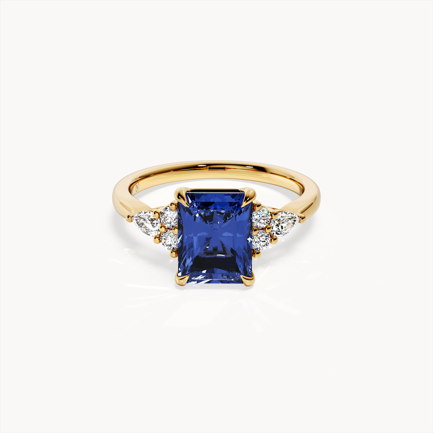 Ava Ring