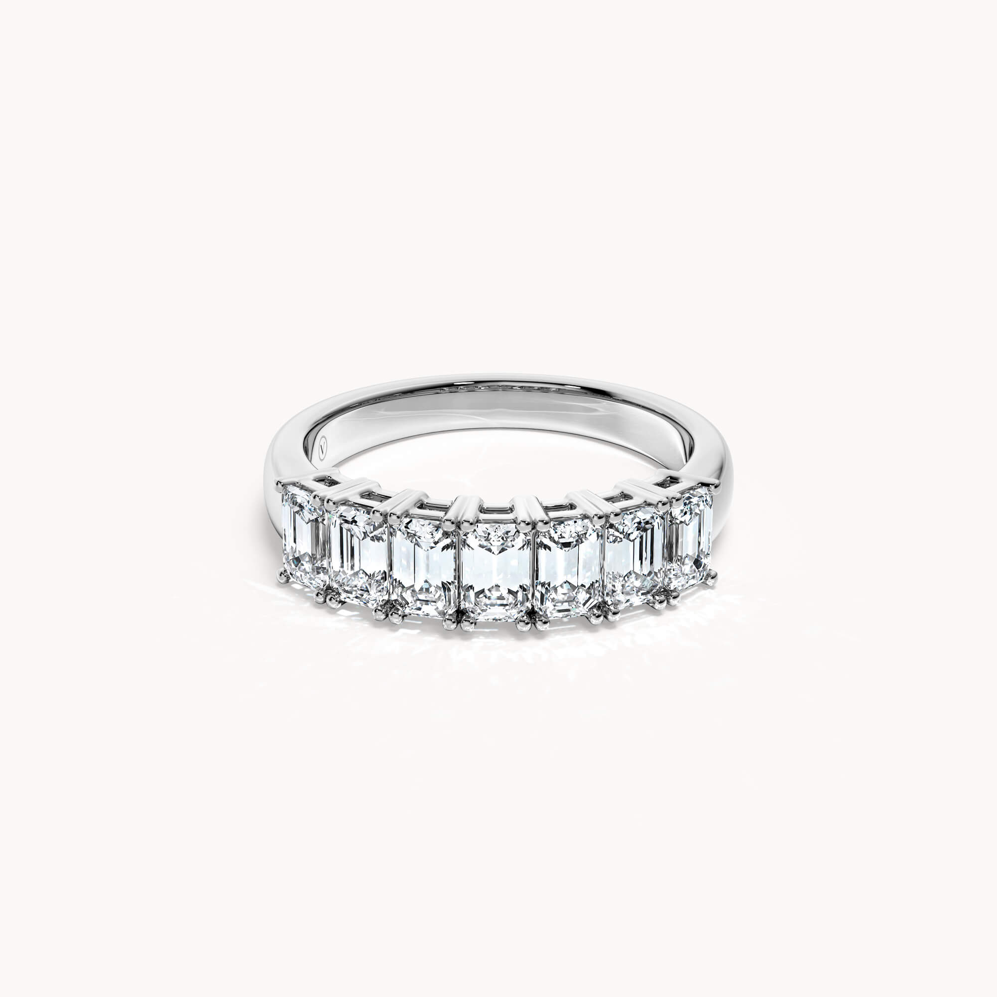 Donna Ring