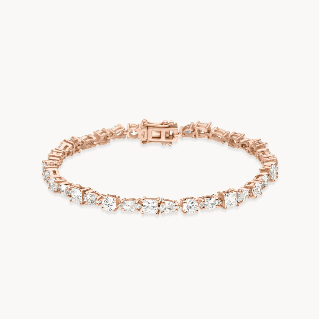 VEYNOU Theia Bracelet with 8.50 ct. lab-grown diamonds in 18k rose gold and various diamond cuts combined
