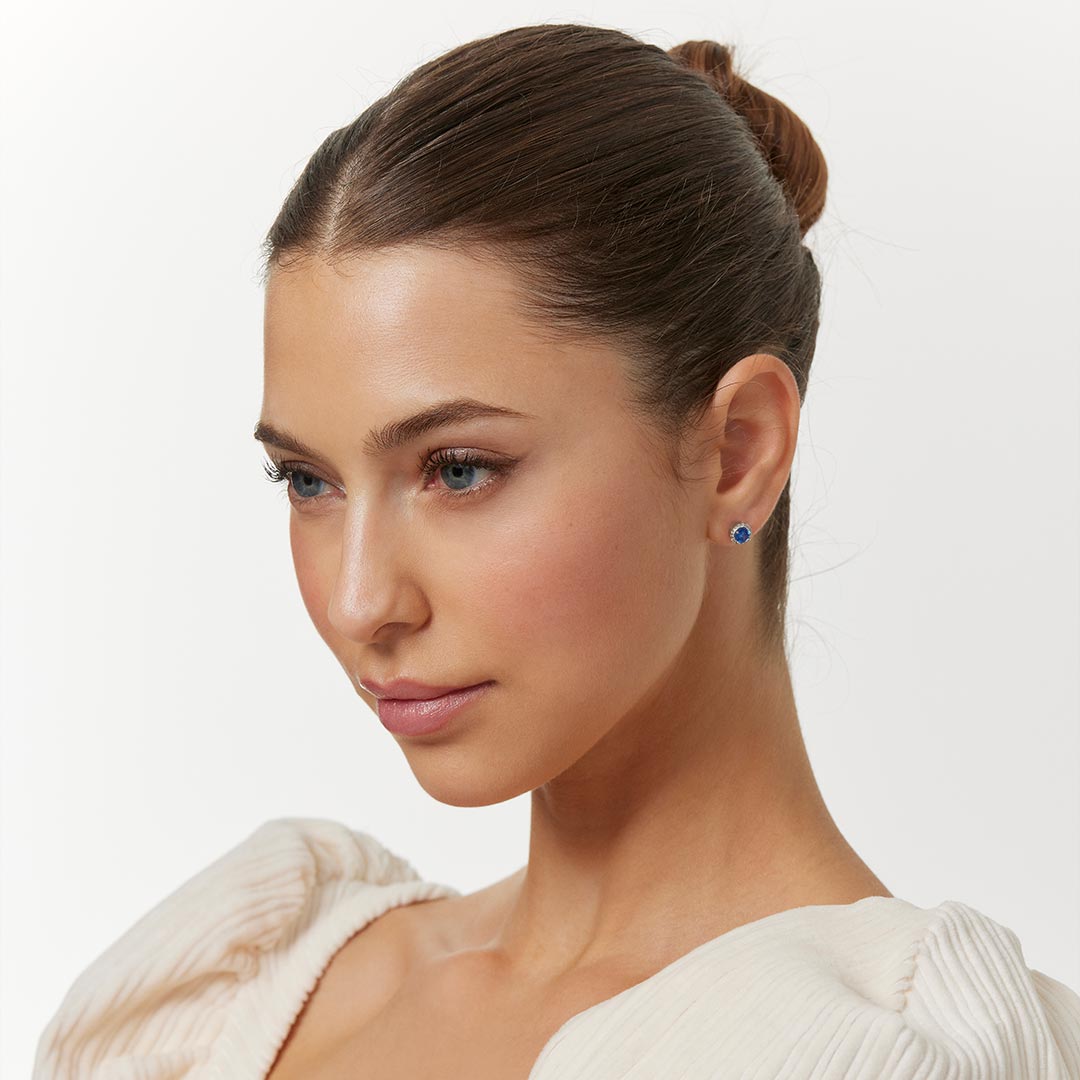 Ava Ohrstecker