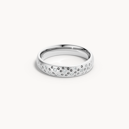 Scattered Brilliant Wedding Band 4.5mm