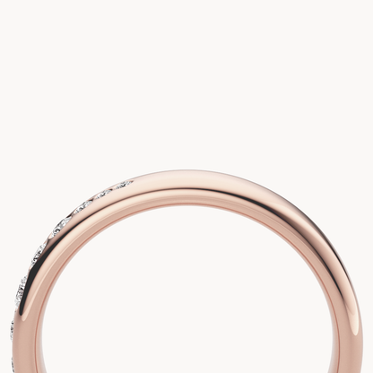 Graduated Brilliant Wedding Band