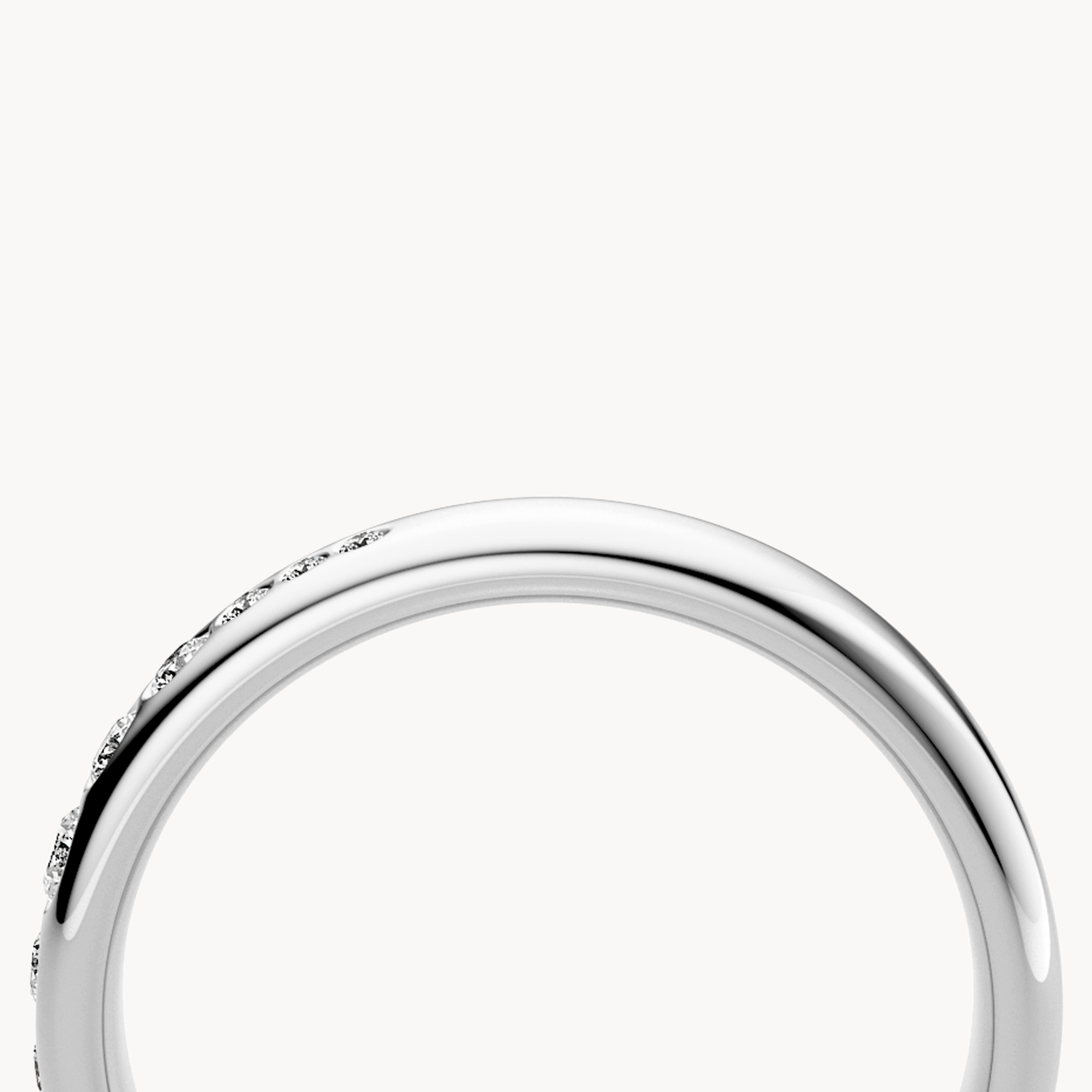 Graduated Brilliant Wedding Band
