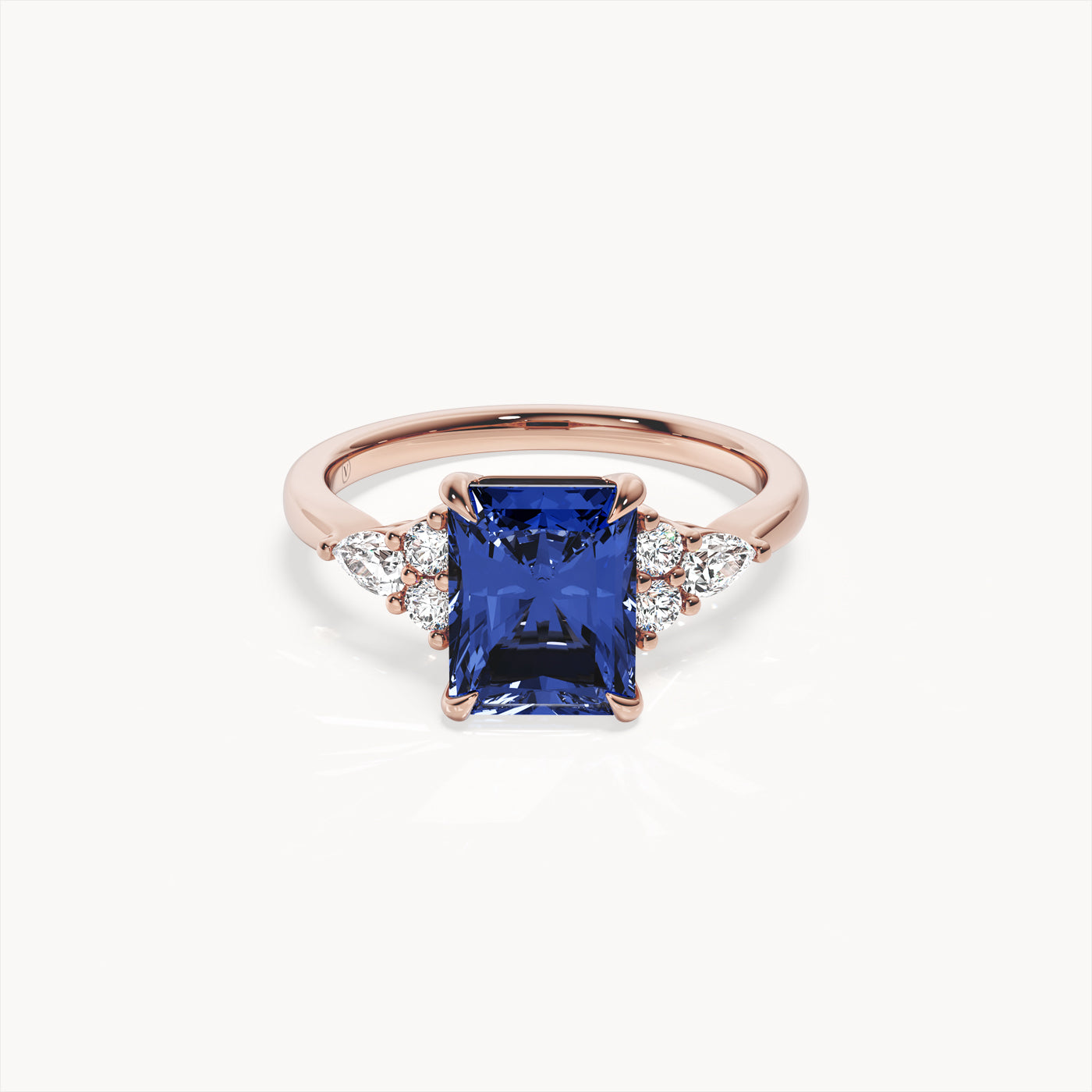Ava Ring