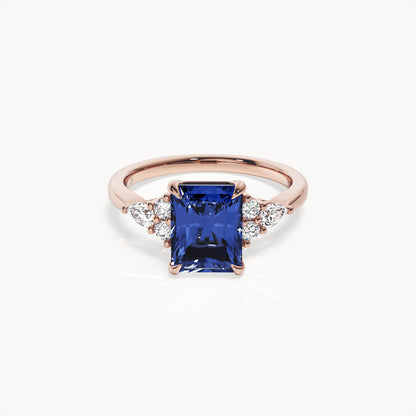 Ava Ring