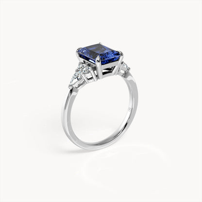 Ava Ring