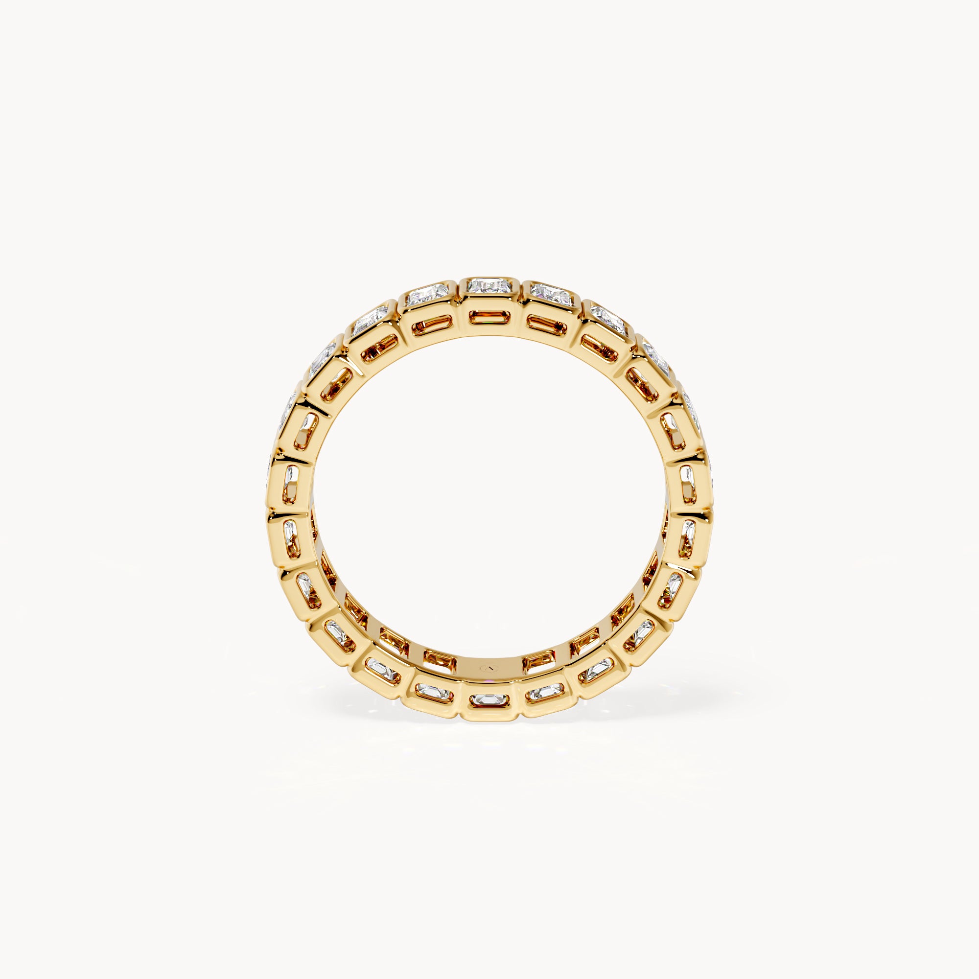 Bezel Memory Ring Emerald