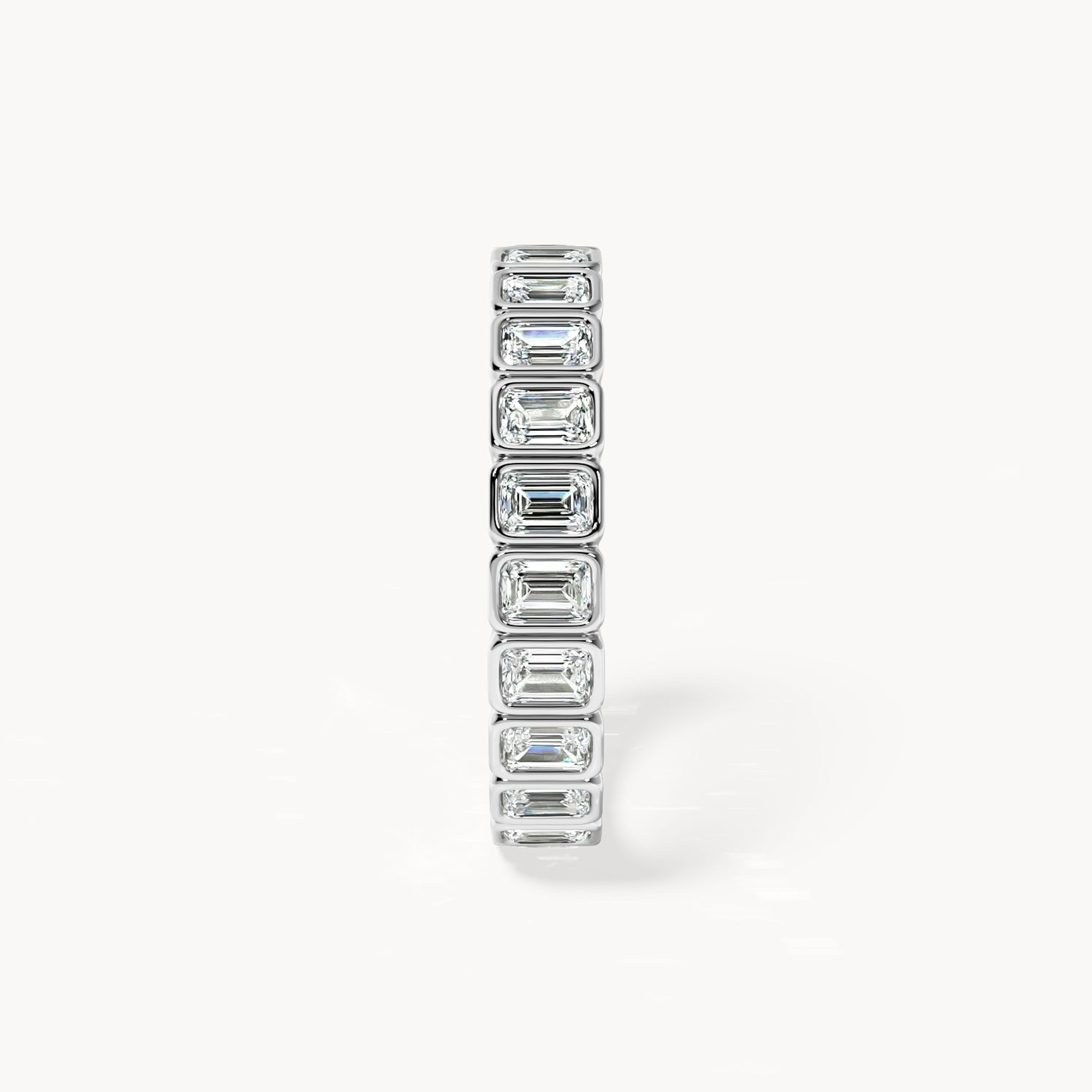 Bezel Memory Ring Emerald