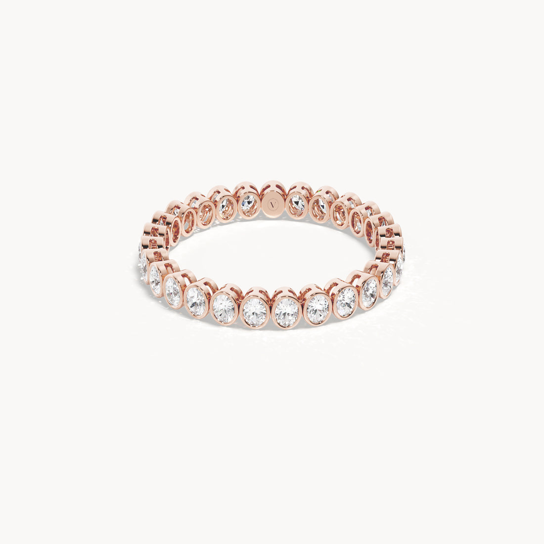Bezel Memory Ring Oval 0,7ct.