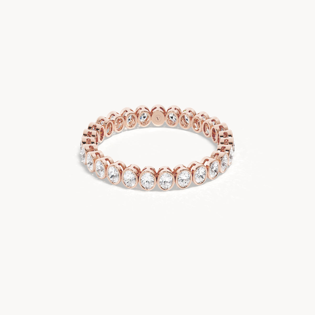 Bezel Memory Ring Oval 0,72ct.