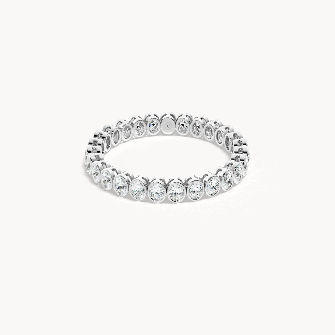 Bezel Memory Ring Oval 0,72ct.