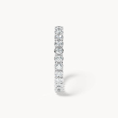 Bezel Memory Ring Oval 0,72ct.