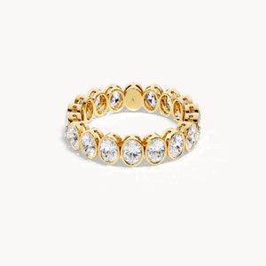 Bezel Memory Ring Oval 2,43ct.