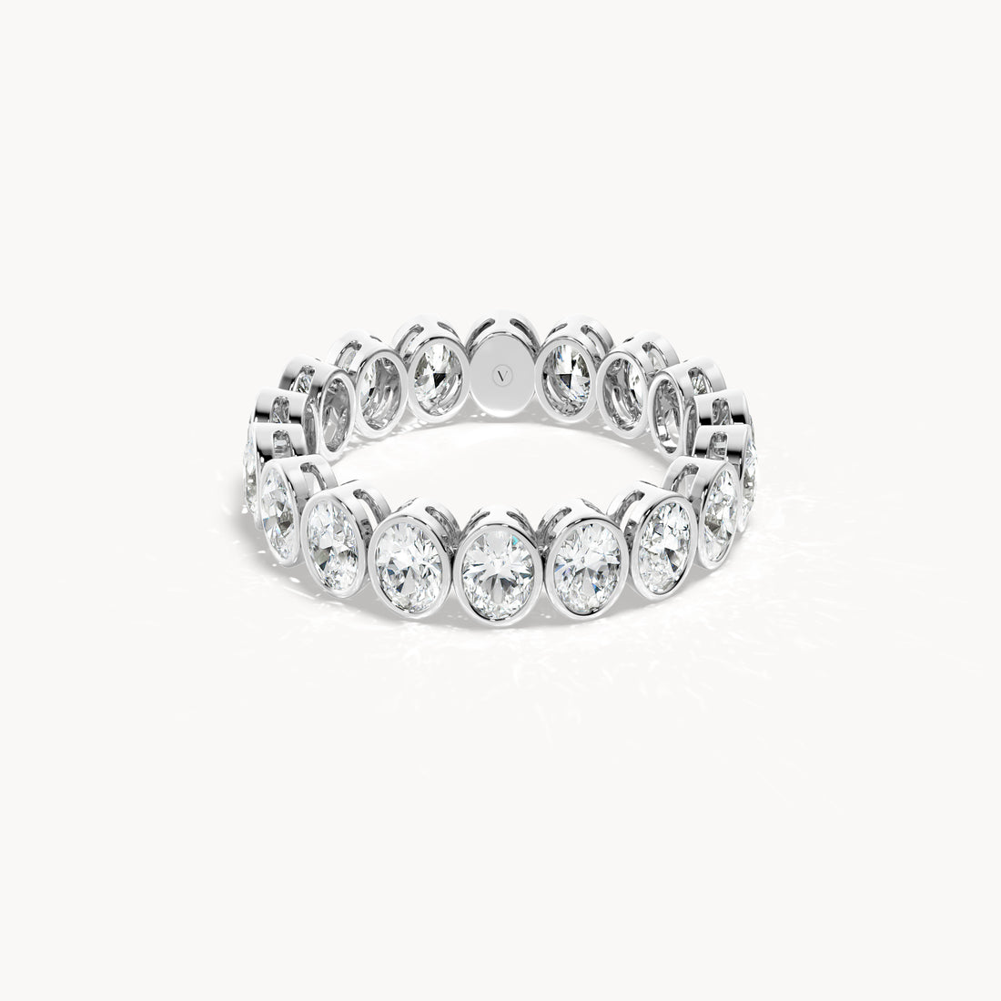 Bezel Memory Ring Oval 2,43ct.