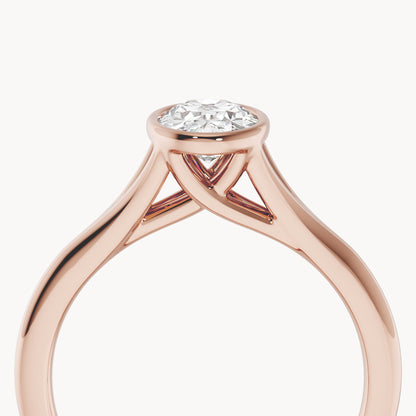 Bezel Verlobungsring Oval