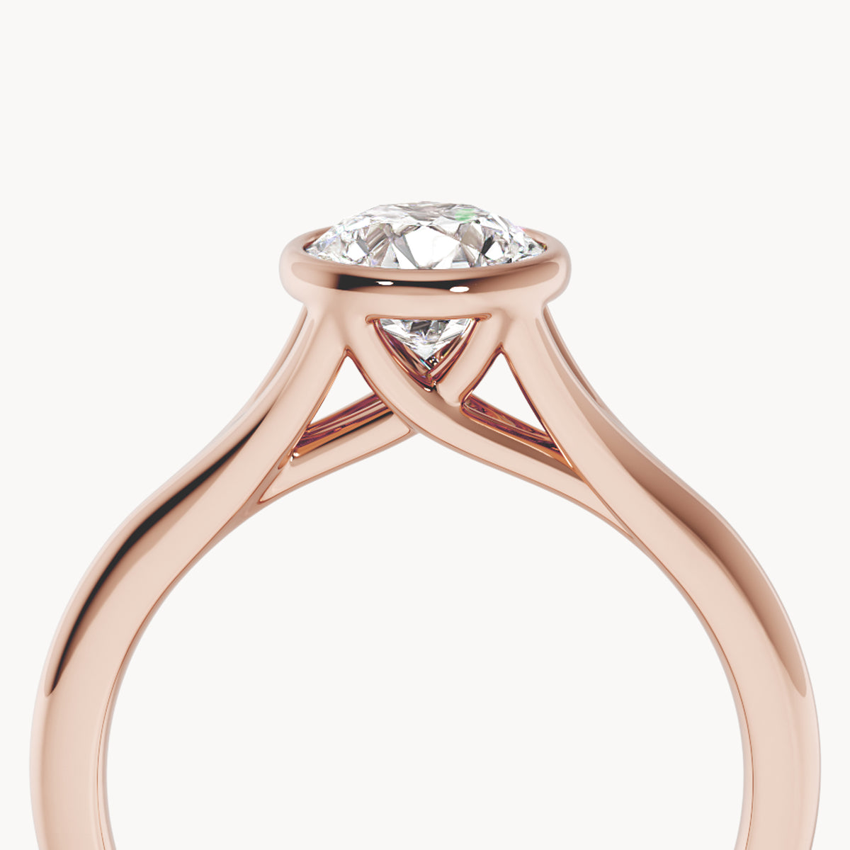 Bezel Verlobungsring Rund