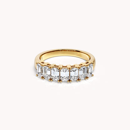 Donna Ring