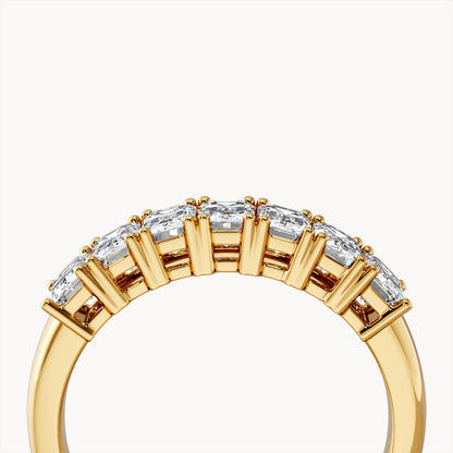 Donna Ring