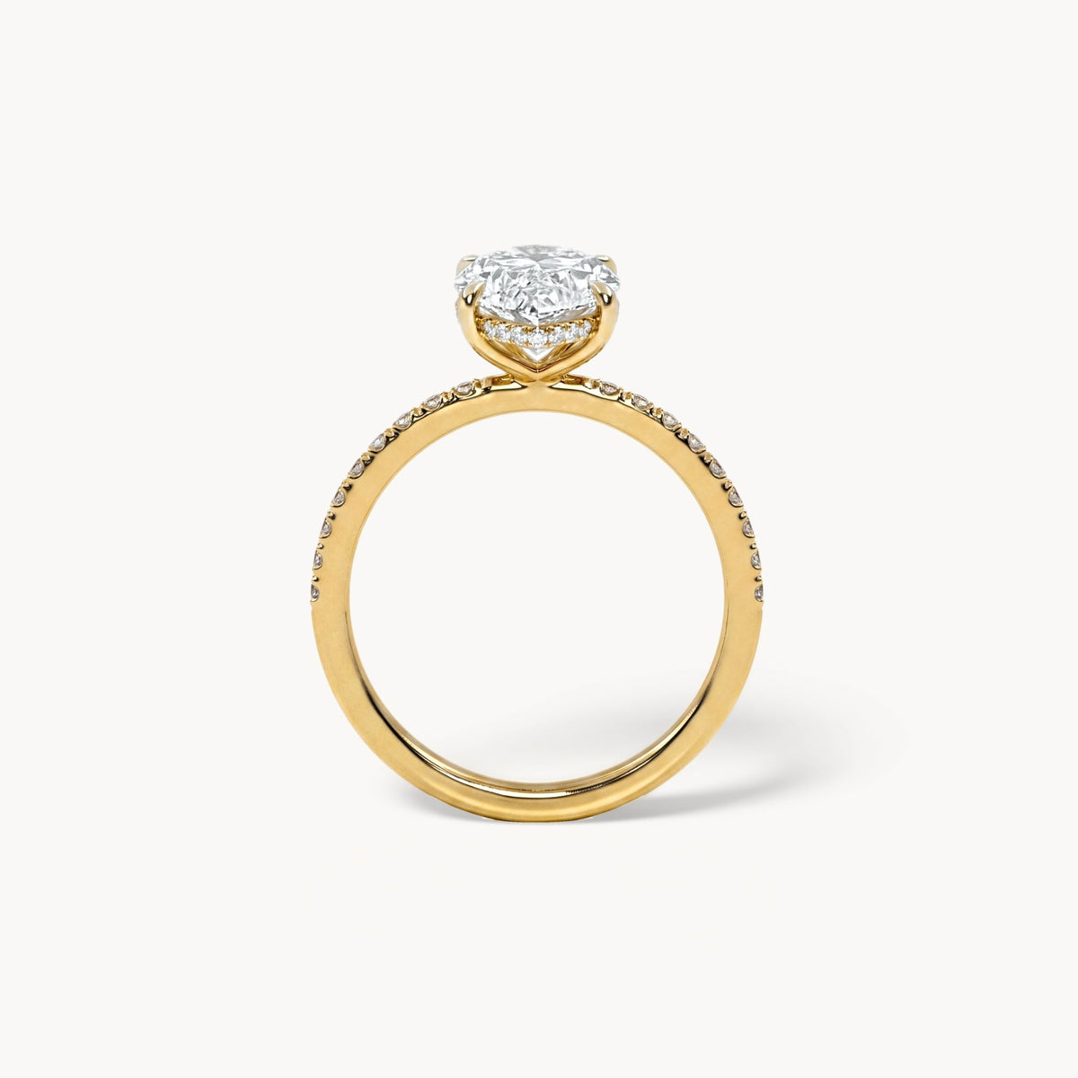 Rome Verlobungsring 3,71ct. in 18kt. Gelbgold, Schrägansicht