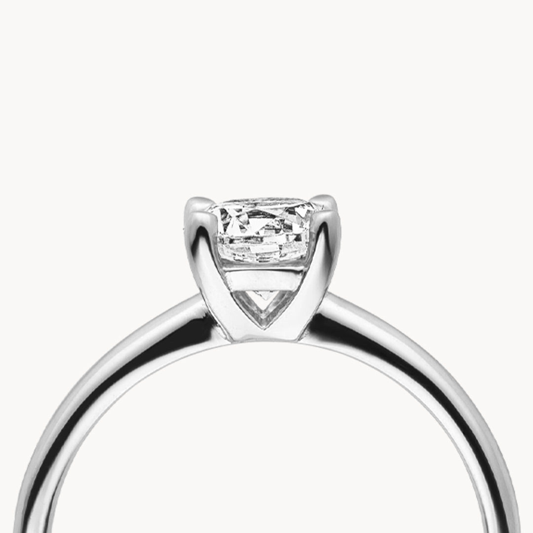 Valentino Solitaire Ring with Diamond - Artlinea S.r.l.
